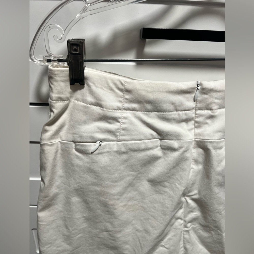 Nike Golf Women's White Skort - Picture 10 of 12